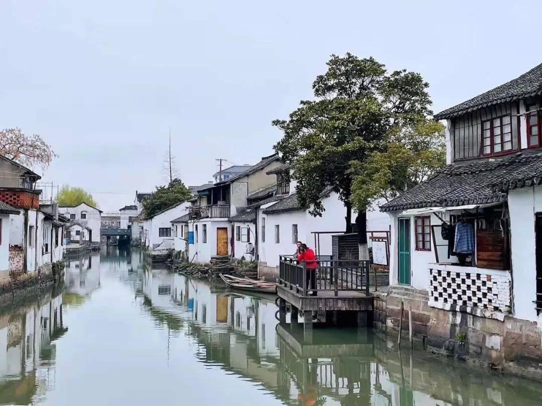 贵阳市公安交通管理局举行2023年民警荣誉退休仪式